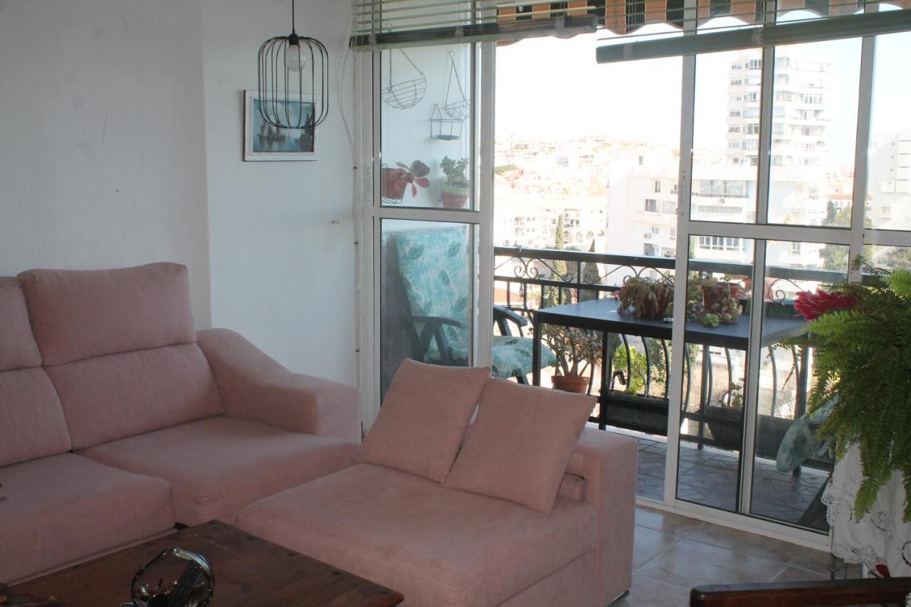 Coty'S Beach, Habitaciones En Casa Compartida Benalmádena Eksteriør bilde